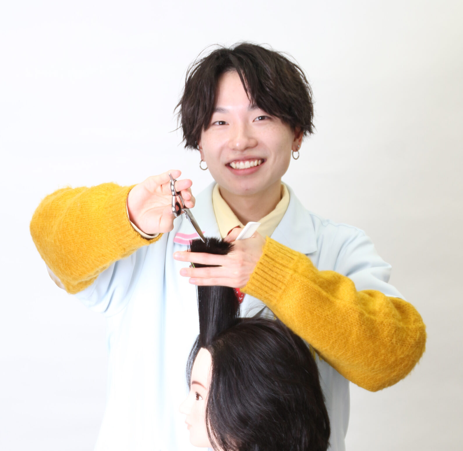 佐藤磨弥